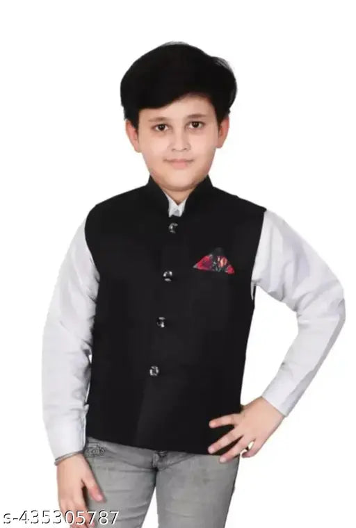 Cotton blend, sleeveless ethnic jacket for boys aged 4-16, solid pattern from India