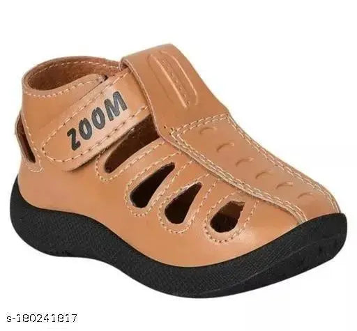 Stylish leather and PU tan sandal shoes for kids, solid net design for 9-12 months or 12-18 months originating from India