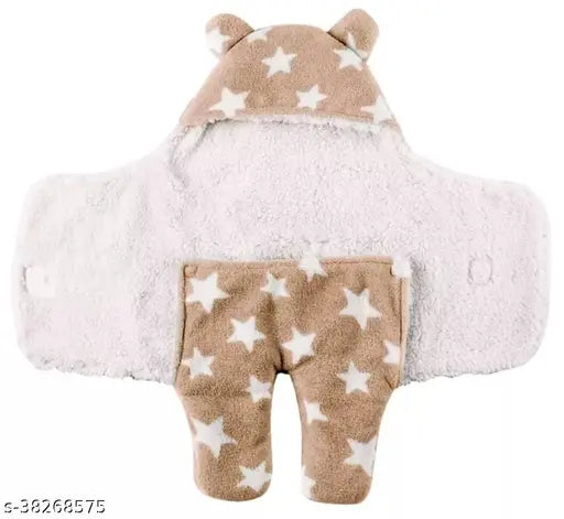 Fleece newborn combo pack: star wrapper & wearable blanket for baby boys and girls, polka net design, easy to wrap & hold