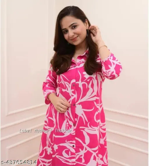 Printed rayon A-line kurta with palazzos and three-quarter sleeves, Pi Wh 142 in size M, L, XL, XXL, origin India