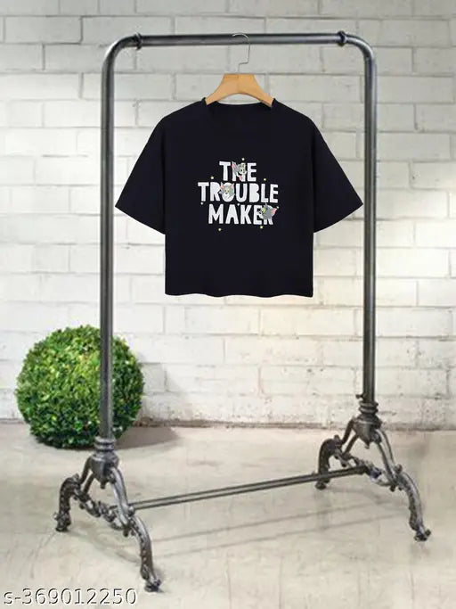 Cotton printed crop oversize regular t-shirt in natural hue, featuring round neckline and short sleeves