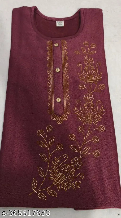 High-quality wool women's winter wear, three-quarter sleeve round neck kurti. Perfect for chilly seasons, warm and fashionable. Made in India