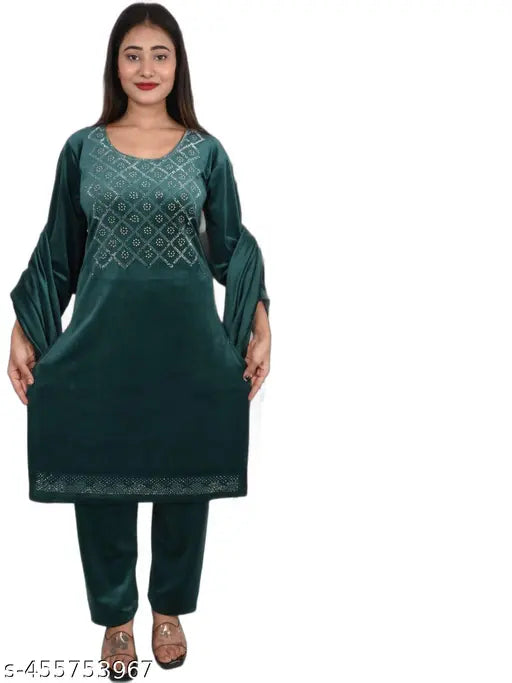 Velvet winter kurta palazzo set for women, super soft velvet with embellished net, single size M from India