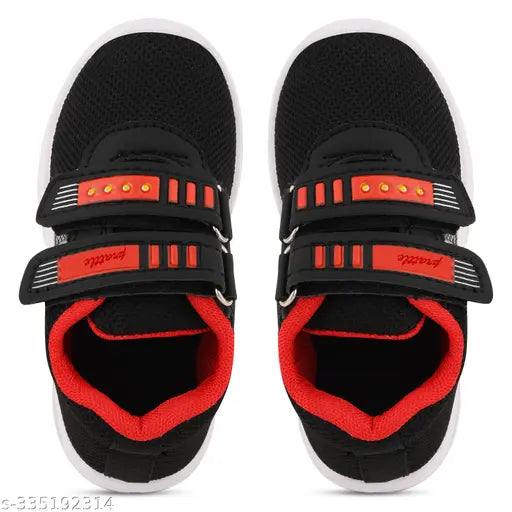 T51Blackred EVA LED Casual Kids Shoes: Breathable, lightweight, and stylish for outdoor sports, featuring color-changing lighting effect