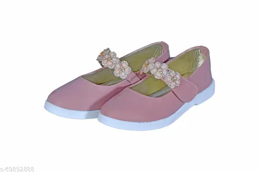 Synthetic mesh Geox shoes, kid's sizes from 15-10 years, Indian origin