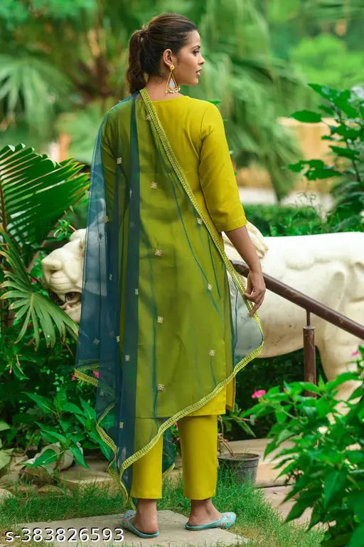 Cotton self-design full kurti set with dupatta and pajama, three-quarter sleeves, Indian ethnic wear in S, M, L, XL sizes