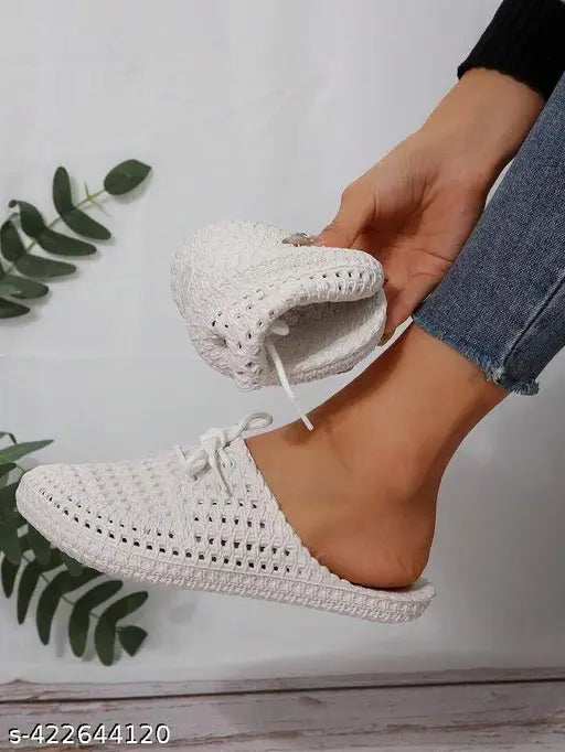 White EVA sandals, high-quality and lightweight for women's summer comfort, slip-on style with woven design and flexible sole