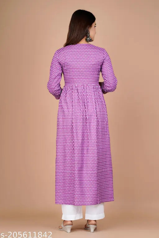 Purple embroidered rayon kurta with three-quarter sleeves, side slits and Indian origin