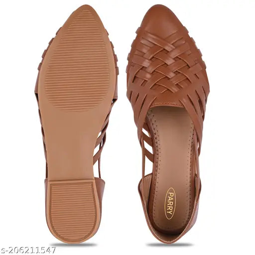 Stylish patent leather women's bellies, solid net design, comfortable and beautiful footwear from India