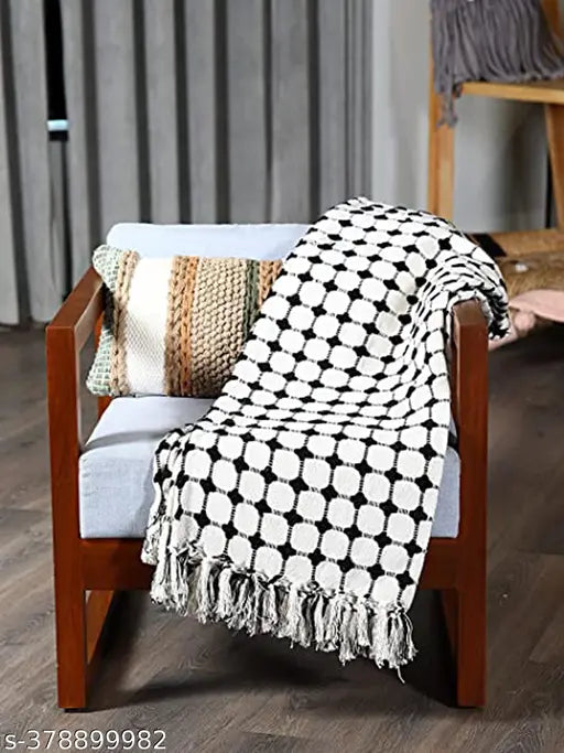 Black & White 3D printed cotton throw bedcover - classic, geometric design, perfect for lounging or bedroom decor, handcrafted in India