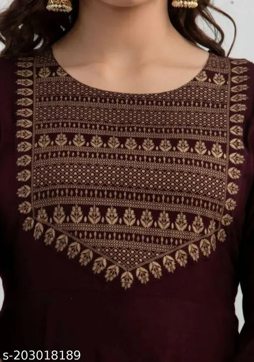 Rayon Aagam Attractive Kurtis, solid combo, three-quarter sleeves, Indian women's fashion