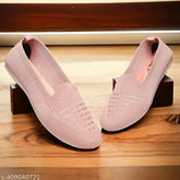 Mesh bellies and juttis for women - Indian slip-on boat shoes in various sizes (IND-5, IND-6, IND-7, IND-8), easy to clean and comfortable to wear