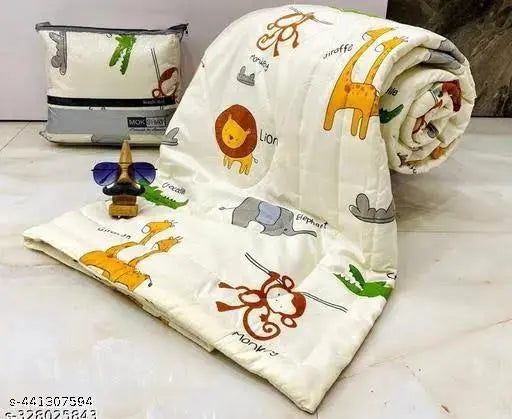 Cotton blend cartoon comforter for kids, vibrant design (0-10 years), size: single (60x90 inches)