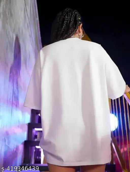 Oversized coffee girl women's polyester t-shirt with short sleeves and printed design (size S: 29 in, M: 30 in, L: 31 in, XL: 32 in)