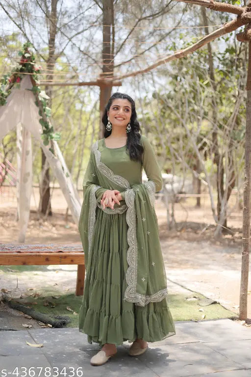 Embroidered Anarkali Kurta Set in Georgette - Ethnic Yard Partywear for Women, Indian origin