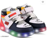 Modern Kids boys canvas shoes with rubber soles and velcro fastening, memory foam insole. Ideal for boys aged 18 months to 7 years. Printed net design. Made in India