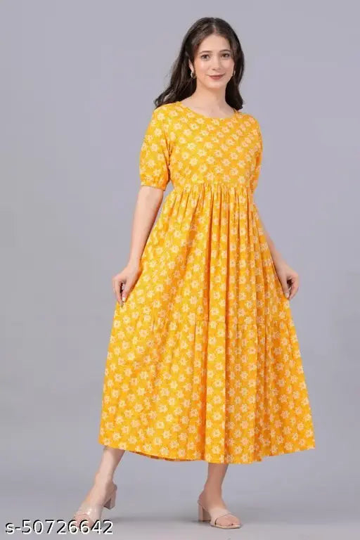 Blue cotton flared printed winter kurti for women, short sleeves, single-sized M/L/XL/XXL, Indian origin