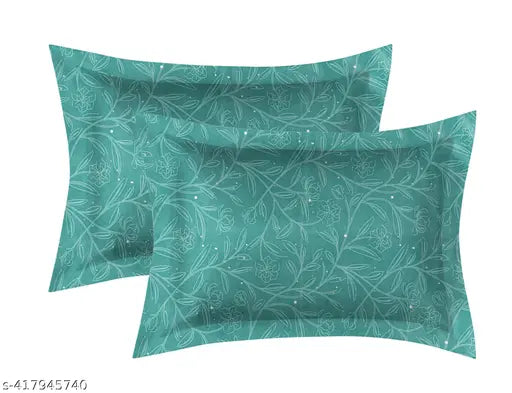 Double/King size, soft breathable, wrinkle-free floral bedsheet in 100% cotton. Set includes 2 pillow covers