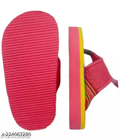 Printed canvas slippers for kids in various sizes from 0-3 months to 2-2.5 years, made with EVA sole, originating from India