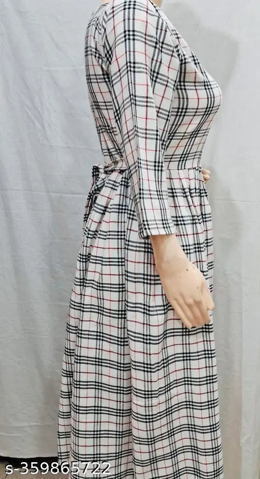 White woolen frock kurti for winter - Woolen, checked design, three-quarter sleeves. Comfortable, casual to formal wear