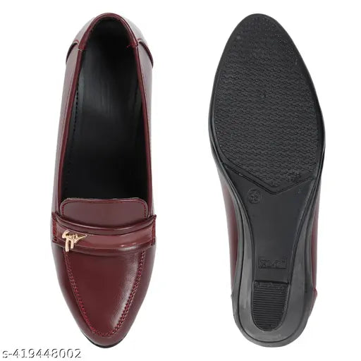 Synthetic leather women's slip-on casual bellies with buckle closure. Colorblocked ballerina solid wedge heels shoes for comfort in winter sessions. Indian origin