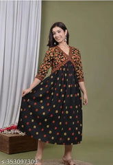 Elegant black Georgette floral print kurti, 100% rayon, perfect for Diwali and Navratri wear