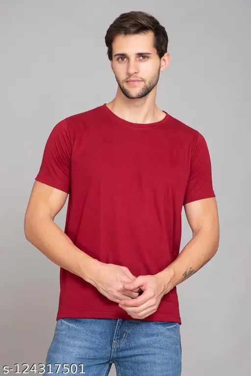Mens round neck cotton t-shirt, short sleeved solid color in sizes M, L, XL, XXL. Cotton blend apparel from India