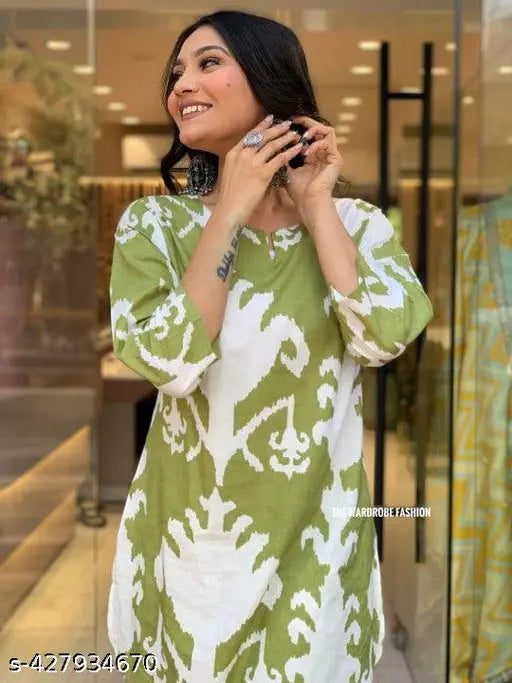 ZestLeaf printed ethnic coord set, viscose rayon kurta and palazzos, vibrant Indian women's co-ord set on mannequin