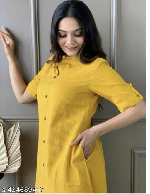 Pure cotton kurta palazzo set, traditional women's and girls' outfit in solid pattern, short sleeves, India origin