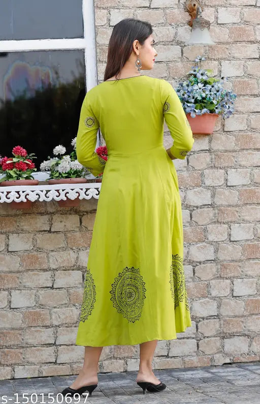 Hand Block Printed Black & Gold Anarkali Kurti in Rayon fabric, three-quarter sleeves. Anarkali kurti set with detailed print designs and neckline