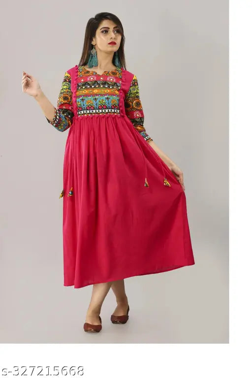 Rayon full printed long kurti Anarkali, solid combo of vibrant floral patterns. Three-quarter sleeves on Indian women's formal wear. S (36 inches bust) M, L, XL, XXL, XXXL, 4XL, 5XL