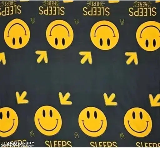 Cotton blend, microfiber filled, reversible comforter for a beautiful pink double bed (India)