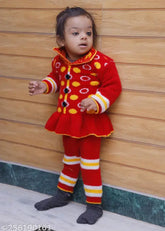 Polka dot print woolen set: Navjai baby sweater with collar neck frill design, comfortable & warm winter clothing for 1-2 year olds