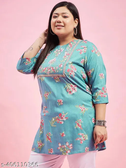 Cotton three-quarter sleeve printed kurti, vibrant multi-graphic design for women, Indian fashion