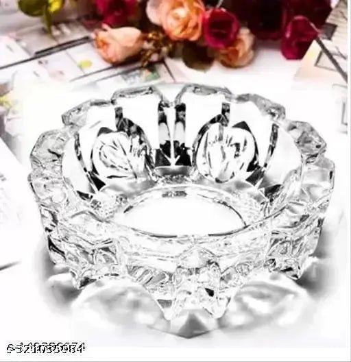Clear crystal turtle figurine for Feng Shui & Vastu, made in India. Dimensions: 11cm L x 4cm H x 3cm B