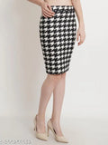 Multicolor polyester pencil skirt for women, solid pattern, professional attire, figure-hugging style, sizes 26, 28, 30, 32 (IN)