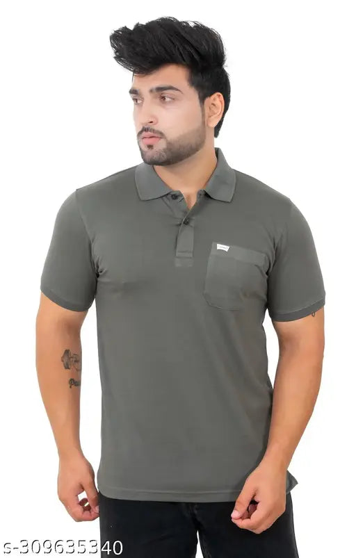 Breathable polycotton polo t-shirt for men's casual wear, solid color in regular fit