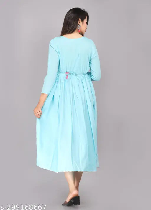 Rayon embroidered women's kurta, traditional-western design, three-quarter sleeves, S-XXL sizes