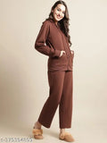 Velvet full-sleeve hoodie tracksuit, Solzieq Women's winter wear in solid color, India origin