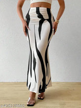 Printed net polyester women's skirt trendy fashion, sizes 28-34, India origin