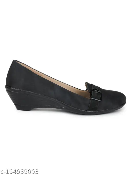 Synthetic comfortable flat bellies for girls, fashionable slip-on design, durable footwear in various sizes (IND-3 to IND-8), made in India