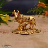 Brass Kamdhenu cow with calf decorative showpiece, traditional Indian handicraft for good luck and Vastu compliance