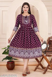 Women's stylish maternity cotton kurti with three-quarter sleeves, printed design, XL (42in bust, 44in top length, 38in waist, 44in bottom length), Indian origin
