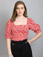 Red printed square neck, short-sleeved cropped top in polyester - women's fashion