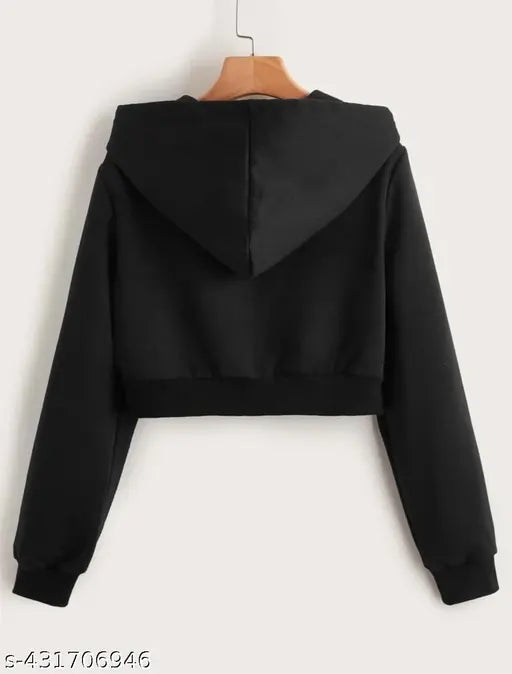 Black fleece crop hudrie for women, solid black long-sleeve top on mannequin