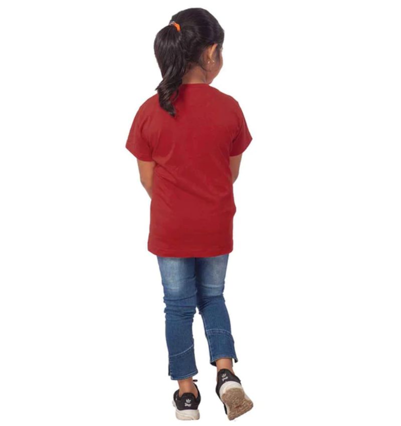 Maroon cotton half-sleeve snowboard t-shirt for girls with round neck, winter sports apparel on model