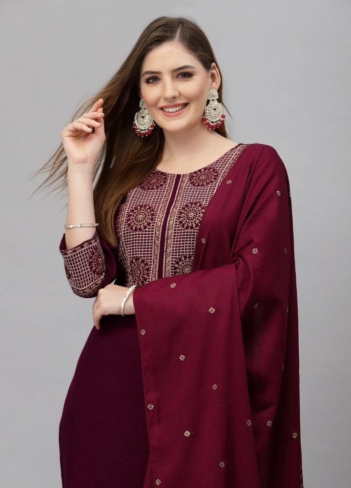Maroon cotton blend printed work kurti set with bottom and dupatta, 3/4th sleeve, knee length - women's fashion attire