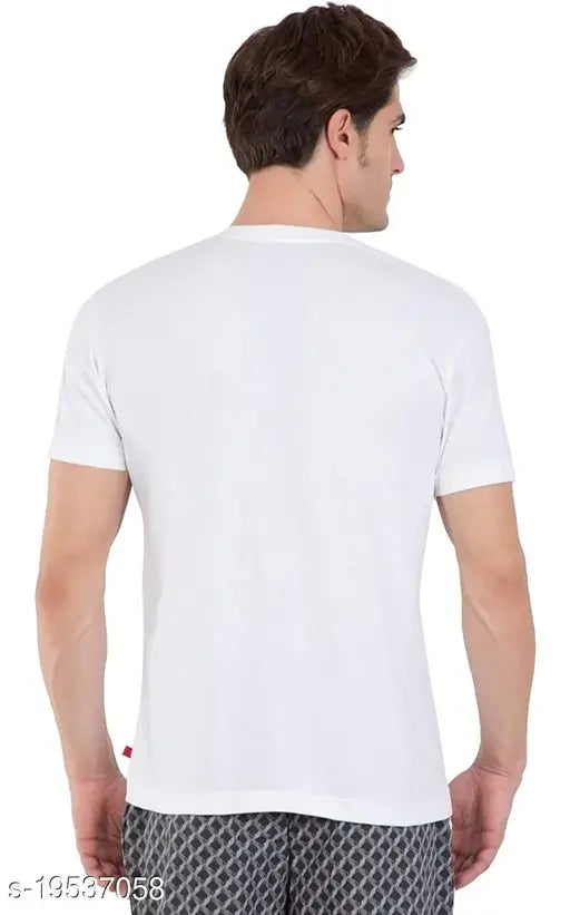 Cotton short-sleeve solid men's t-shirt, latest design from India