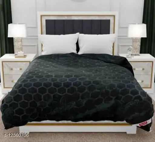 Microfiber Voguish Fancy Blanket, 300 thread count, free size (90in x 90in), Indian-made home decor