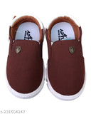 Kids slip-on canvas shoe, brown with white sole